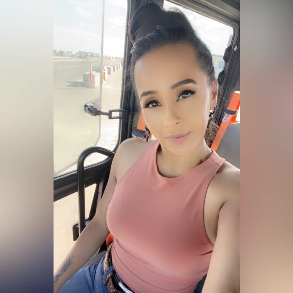 Meet your Posher, Alejandra